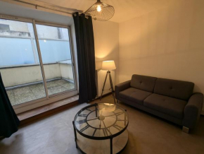 Appartement tout équipé de 2 chambre a charmes